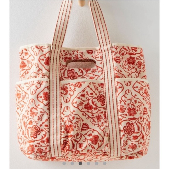 FREE PEOPLE Printed Caravan Tote Bag in Red Tile - Picture 2 of 12